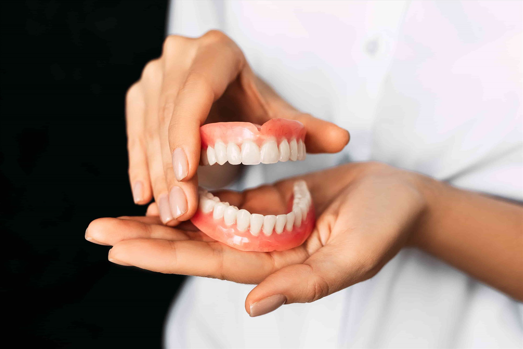 phân biệt răng sữa và răng vĩnh viễn